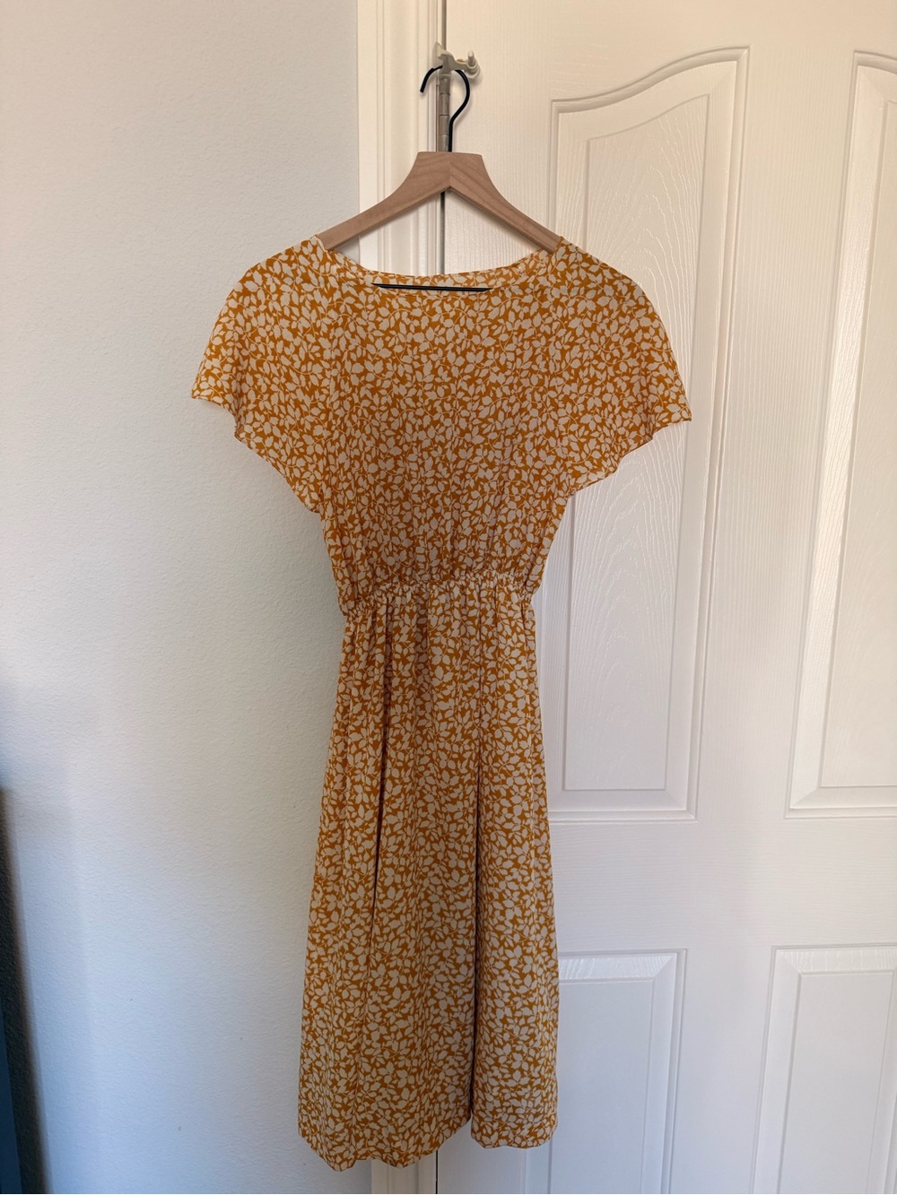 Vintage Small Floral Mustard Midi Dress with Cinched Waist